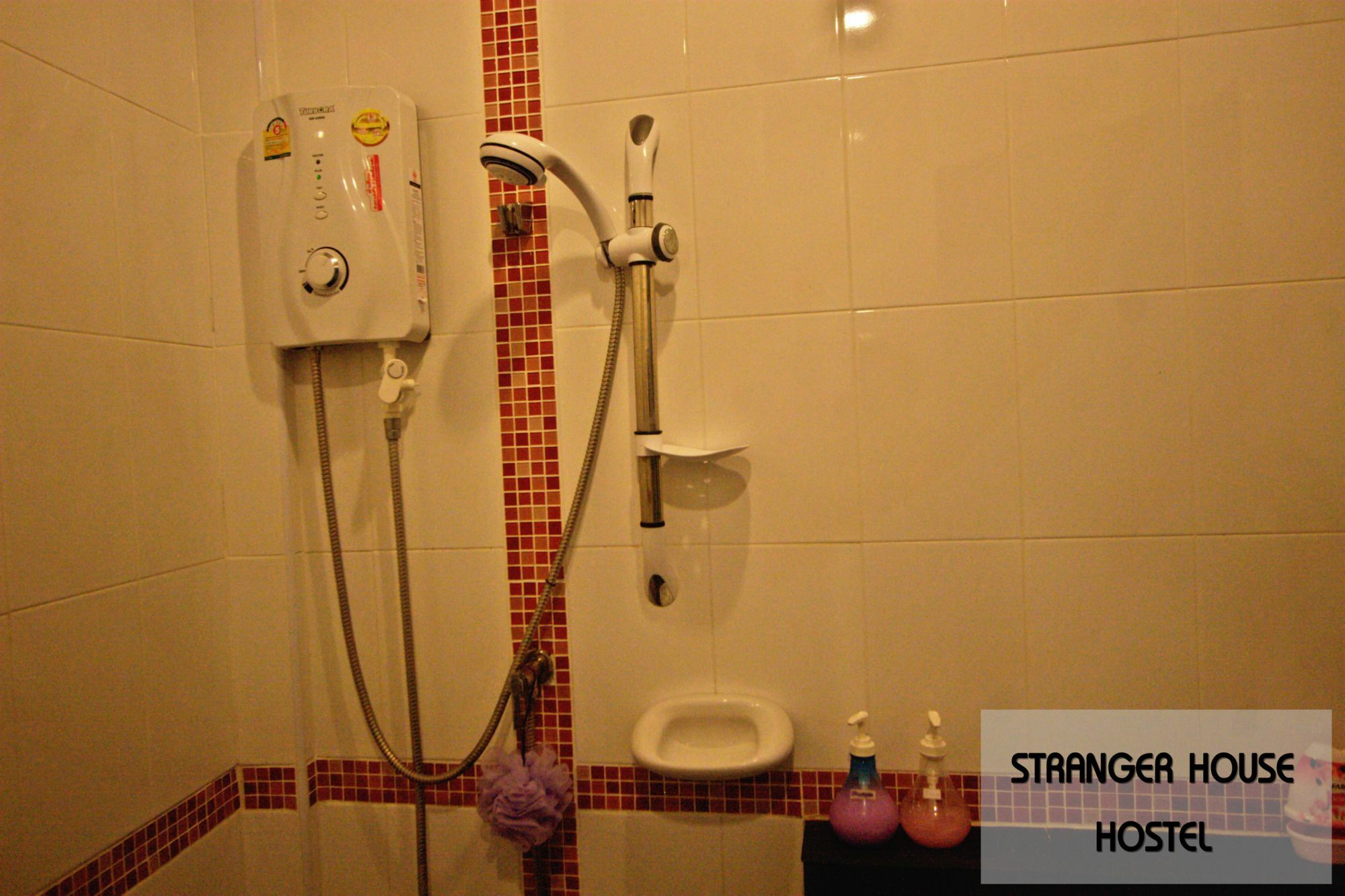 Stranger House Hostel Chiang Mai Exterior foto