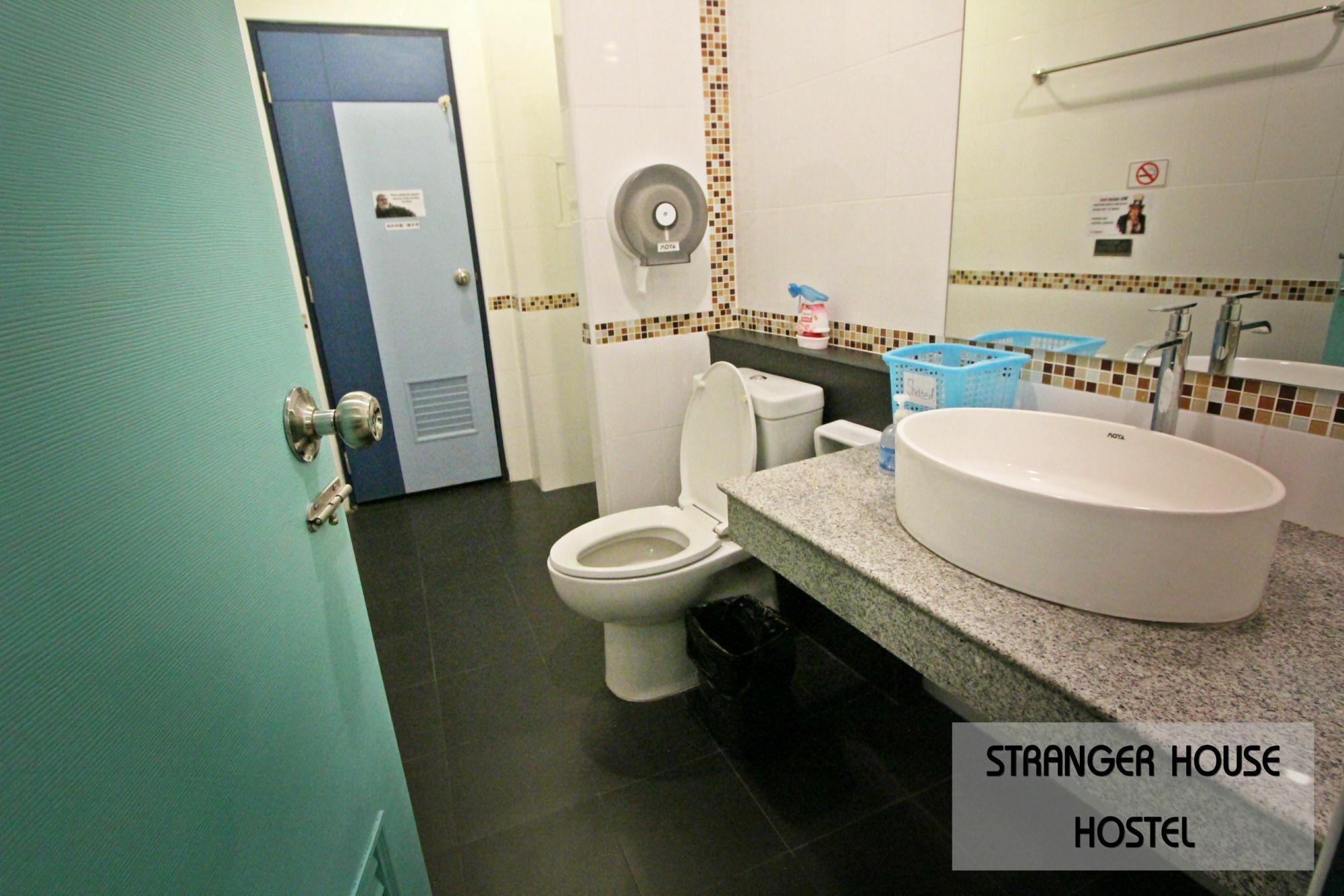 Stranger House Hostel Chiang Mai Exterior foto
